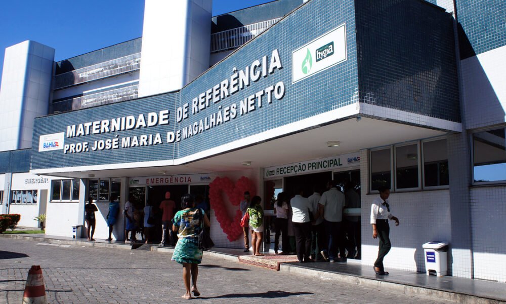 Maternidade José Maria de Magalhães Netto realiza parto de gêmeas siamesas