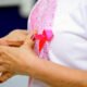Neste sábado (22), a partir das 8h, a Secretaria Municipal da Saúde (SMS) promove mais um Dia D da campanha Outubro Rosa nos postos de saúde em Salvador. Para garantir o amplo acesso das soteropolitanas aos múltiplos serviços oferecidos pela Prefeitura, uma série de ações especiais e serviços de cuidado com a saúde integral das mulheres ocorrerão em 45 unidades de saúde, espalhadas nos Distritos Sanitários da capital baiana.
