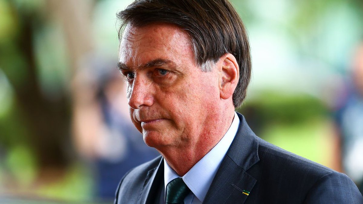 Após repercussão negativa, presidente Jair Bolsonaro revoga decreto de privatização do SUS