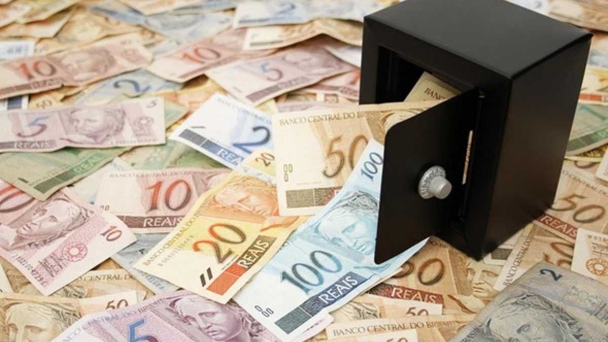 Só uma aposta faturou o prêmio máximo concurso 2.320, da Mega-Sena, sorteado na noite deste sábado (21), em São Paulo. A aposta foi feita na Lotérica