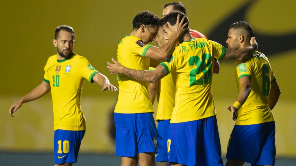 A Seleção Brasileira recebeu a Venezuela no Estádio Morumbi, em São Paulo, nesta sexta-feira (13), pela terceira rodada das Eliminatórias da Copa do Mundo e sofreu muito para vencer com um placar magro de 1 a 0, com gol de Roberto Firmino.