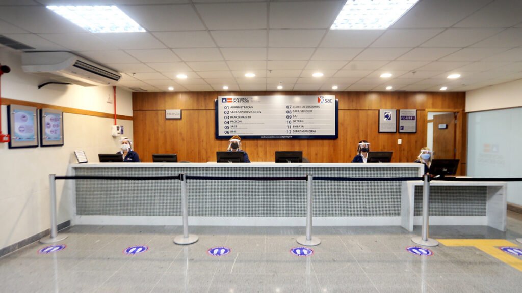 O governador Rui Costa inaugurou nesta terça-feira (25), mais uma unidade do SAC, no Terminal de Integração de Pituaçu, em Salvador. O atendimento à população começa a partir de amanhã.