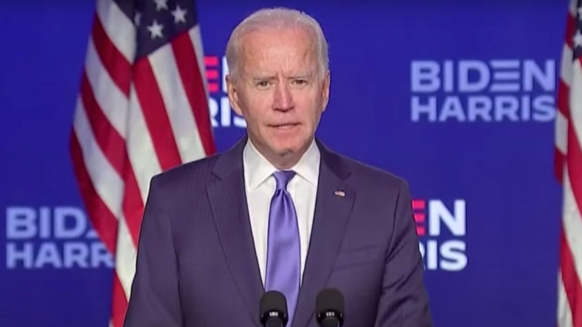 O presidente dos Estados Unidos, Joe Biden, anunciou na quarta-feira (16) um novo pacote de US$ 800 milhões em ajuda militar para a Ucrânia. O valor se junta aos US$ 13,6 bilhões já aprovados pelo governo norte-americano.