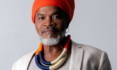 realizará uma edição especial de aula show gratuita comandada por Carlinhos Brown, na Concha Acústica do TCA, no dia 12 de março, às 17h.