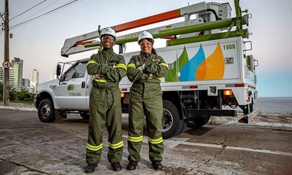 Detran firma acordo com a Coelba para preparar mulheres eletricistas