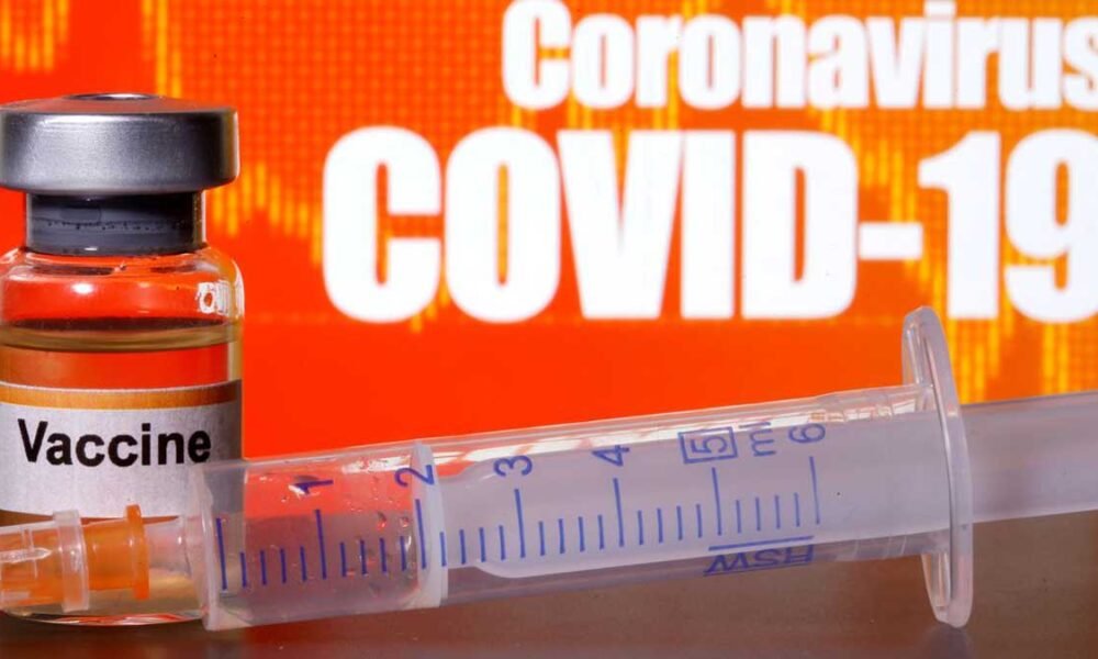 O governo brasileiro mantém negociações com a farmacêutica Pfizer no Brasil para adquirir a vacina experimental contra a Covid-19 e incluí-la no Programa Nacional de Imunização do Ministério da Saúde