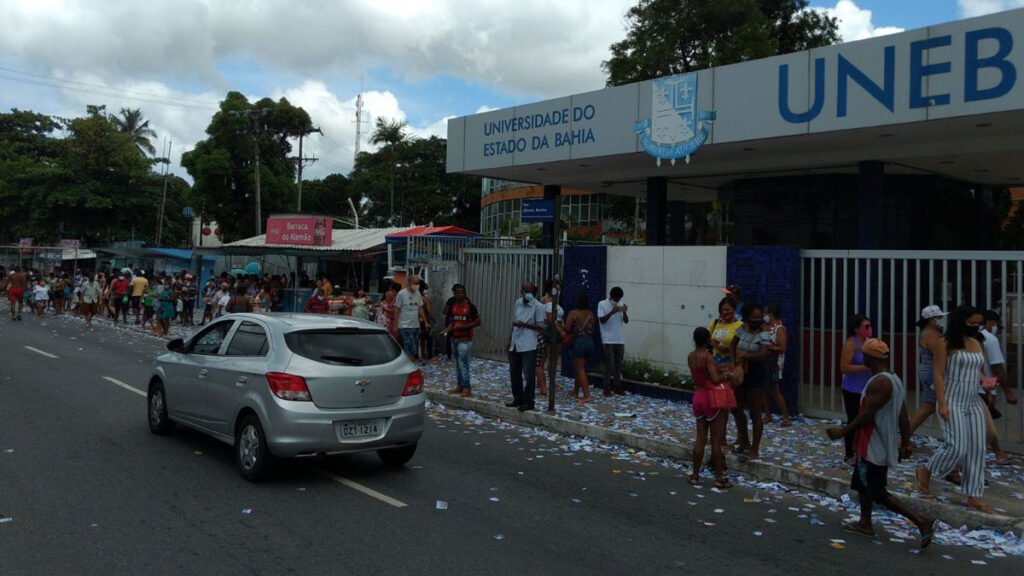Após as eleições municipais ocorridas no domingo (15), a Empresa de Limpeza Urbana de Salvador (Limpurb) recolheu 150,62 toneladas de resíduos das ruas da cidade.