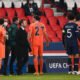 Os jogadores do PSG e do Basaksehir abandonaram a partida pela Liga dos Campeões, disputada na tarde desta terça (8), no Parque dos Príncipes