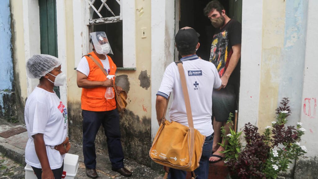 Equipes da Secretaria Municipal da Saúde (SMS) já visitaram 1.689 domicílios e testaram 1.964 pessoas para elaboração do Inquérito Epidemiológico