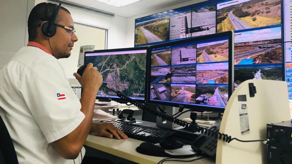 Mais de 810 mil motoristas devem usar as rodovias do Sistema BA-093 nas festas de fim de ano. Essa é a estimativa da concessionária Bahia Norte