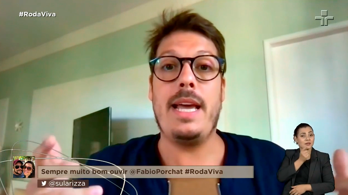 O humorista Fábio Porchat foi o entrevistado do "Roda Viva", da TV Cultura, na noite desta segunda (21) e criticou a atuação do presidente Jair Bolsonaro