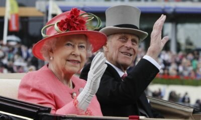 A rainha Elizabeth II e seu marido, o príncipe Philip, receberam vacinas contra a Covid-19, informou o Palácio de Buckingham neste sábado (9).