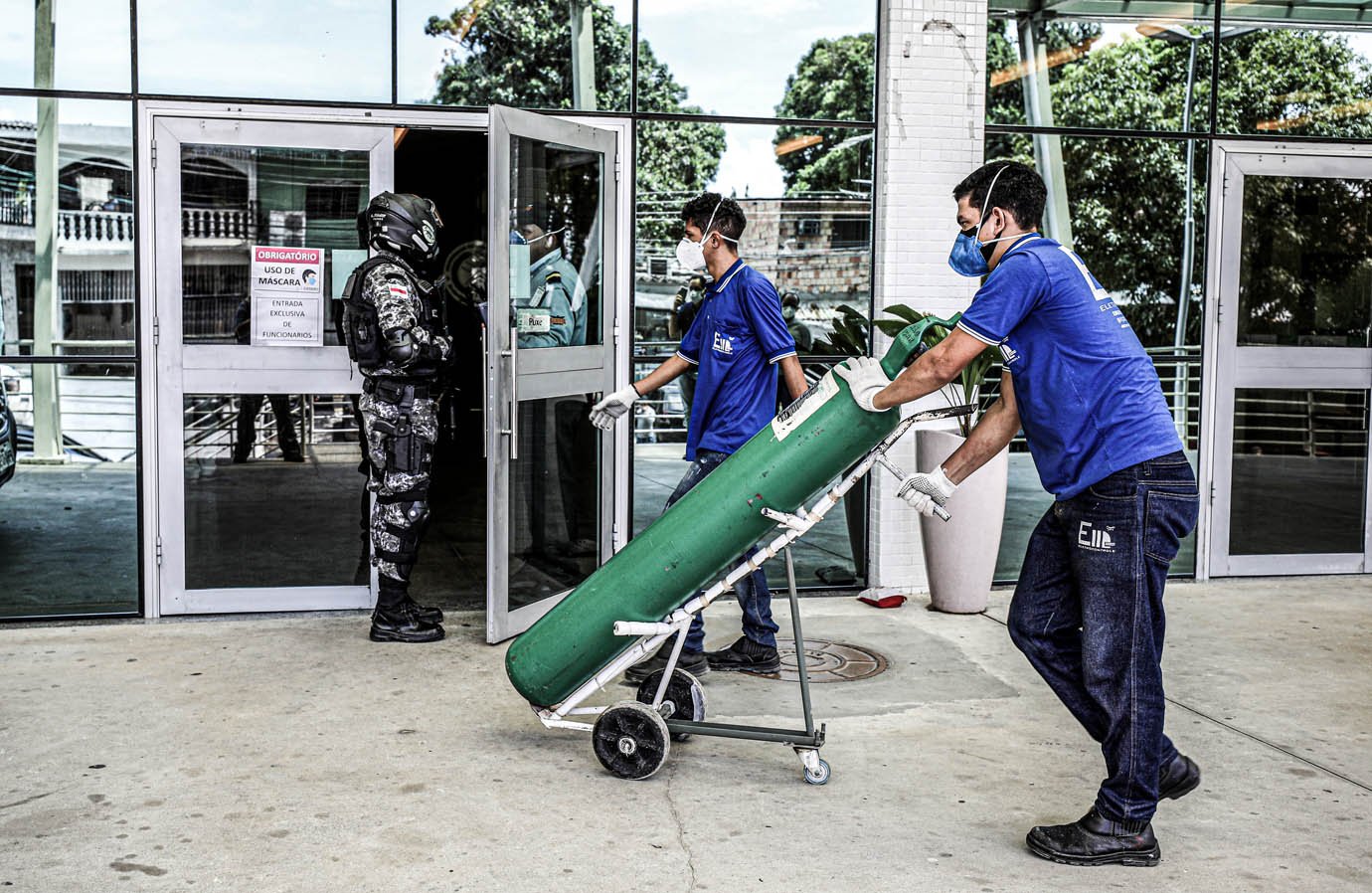 Nicolás Maduro, orientou que sua diplomacia atendesse ao pedido do governo do Amazonas para liberar uma carga de oxigênio hospitalar