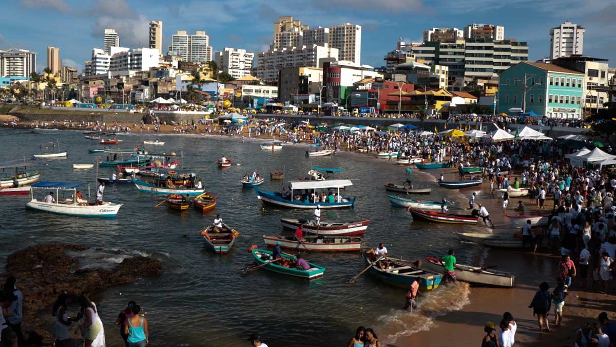 A pandemia do novo coronavírus mudou a dinâmica das últimas manifestações populares em Salvador. E para a Festa de Iemanjá, celebrada no próximo