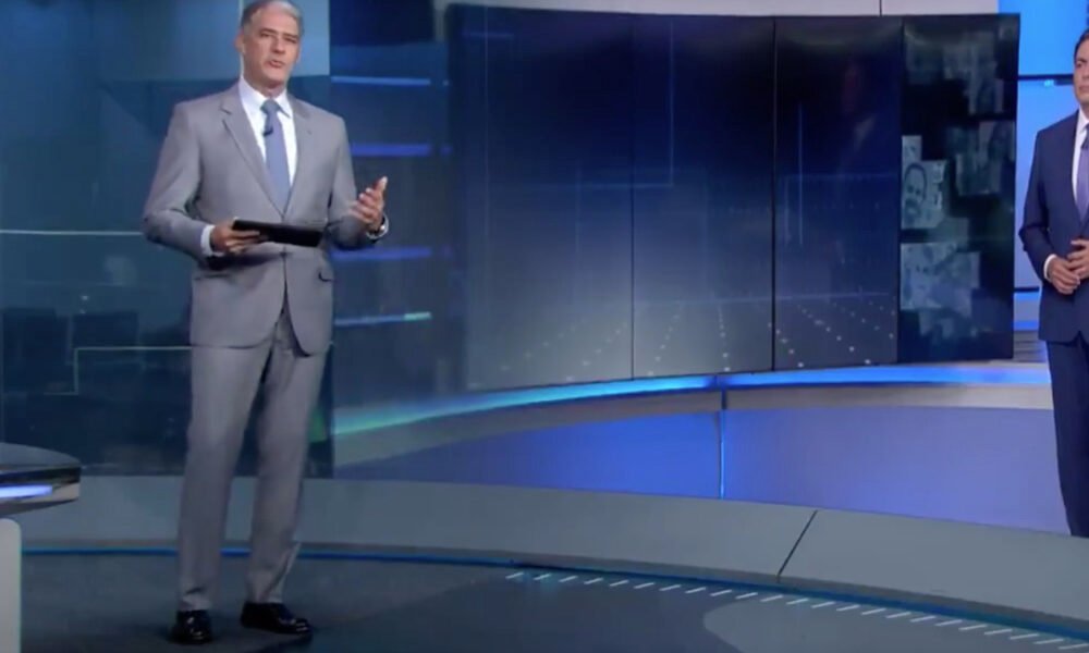 No “Jornal Nacional”, programa da TV Globo, desta quinta-feira (14), William Bonner fez um desabafo ao vivo. O âncora defendeu o jornalismo profissional