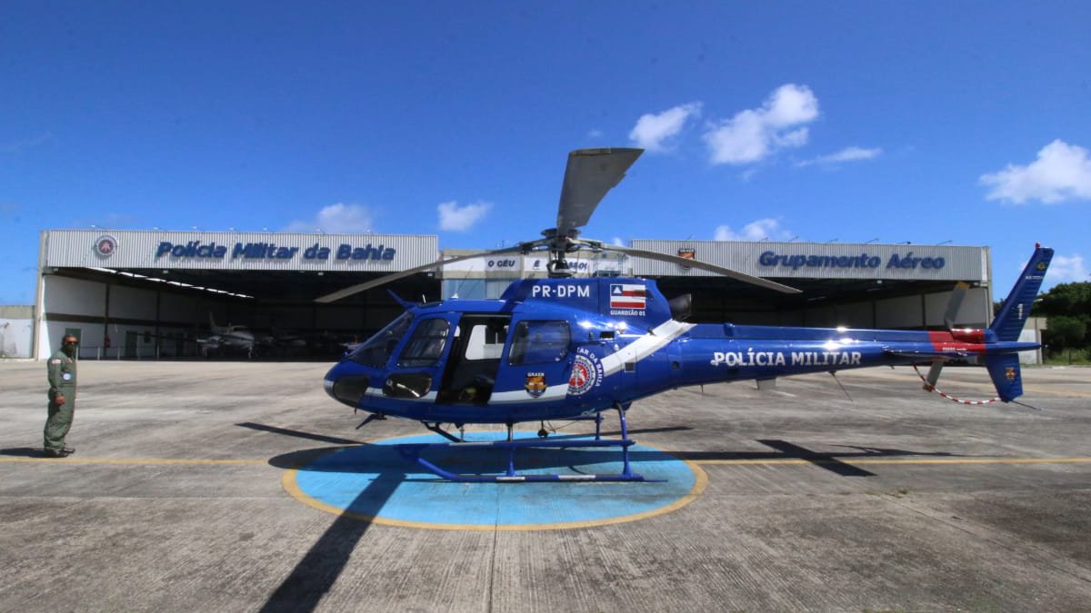 A sede do Grupamento Aéreo da Polícia Militar (Graer) será o local onde as doses das vacinas que chegarão à Bahia ficarão guardadas. O espaço foi escolhido