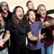 A banda Foo Fighters começou o novo ano a todo vapor. O grupo divulgou o novo single “No Son of Mine”, que estará no próximo álbum, “Medicine at Midnight”,