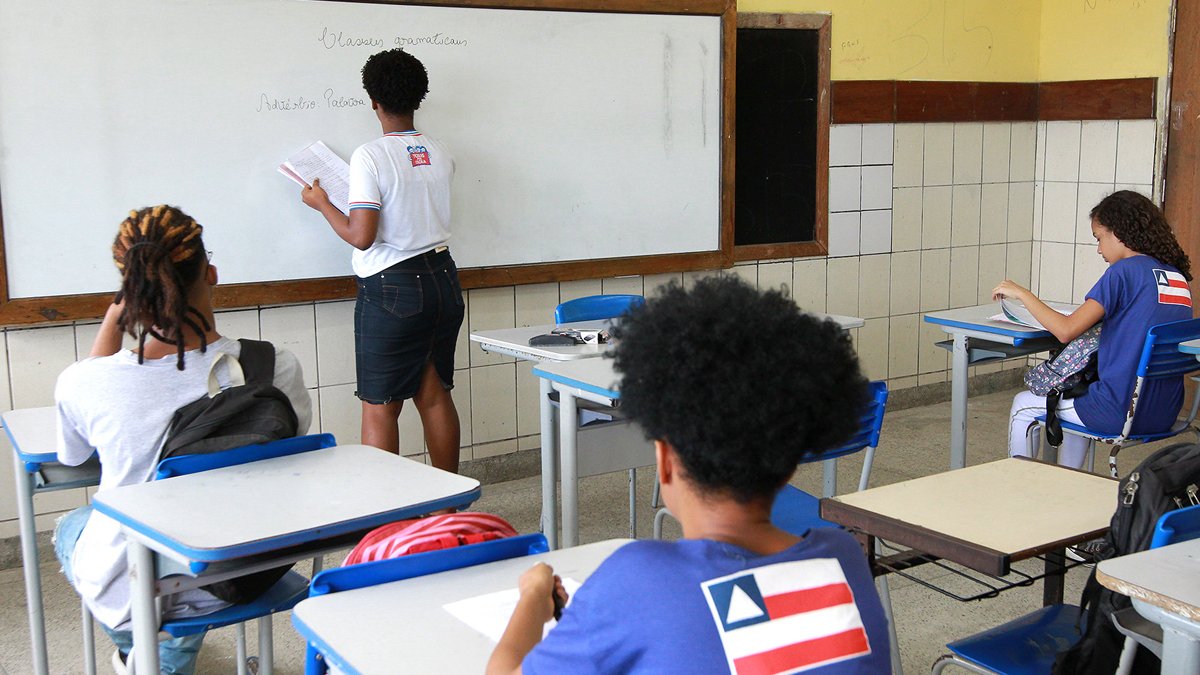 O Governo do Estado encaminhou à Assembleia Legislativa da Bahia (Alba), nesta quinta-feira (4), o projeto de lei que institui o Programa Mais Estudo