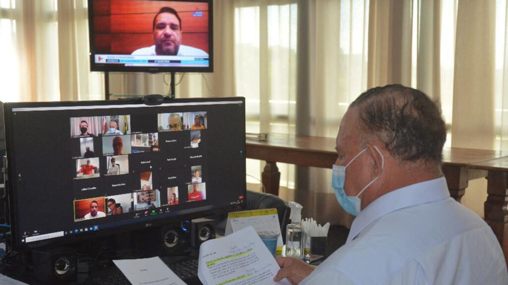 O acesso à Assembleia Legislativa da Bahia (Alba) está limitado a apenas 15% dos servidores que não podem exercer suas atividades em regime de home office.
