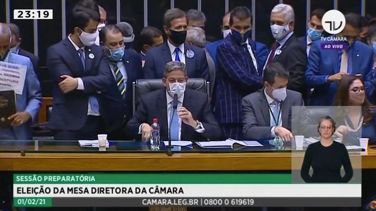 O deputado Arthur Lira (Progressistas-AL) foi eleito nesta segunda-feira (1º), com o apoio do Palácio do Planalto, presidente da Câmara para o biênio 2021-2023,