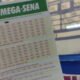 Mega-Sena e ninguém acertou os seis números. Com isso, o prêmio principal segue acumulado e a estimativa para o sorteio do sábado é de R$50 milhões.