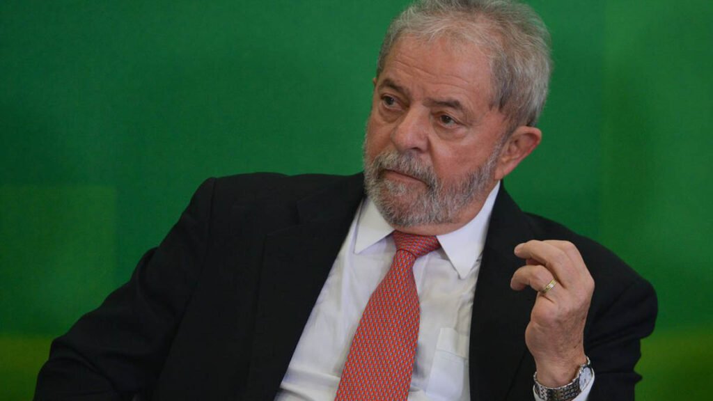 O ministro Fachin concedeu habeas corpus para declarar a incompetência da 13ª Vara Federal de Curitiba para julgar quatro processos que envolvem Lula