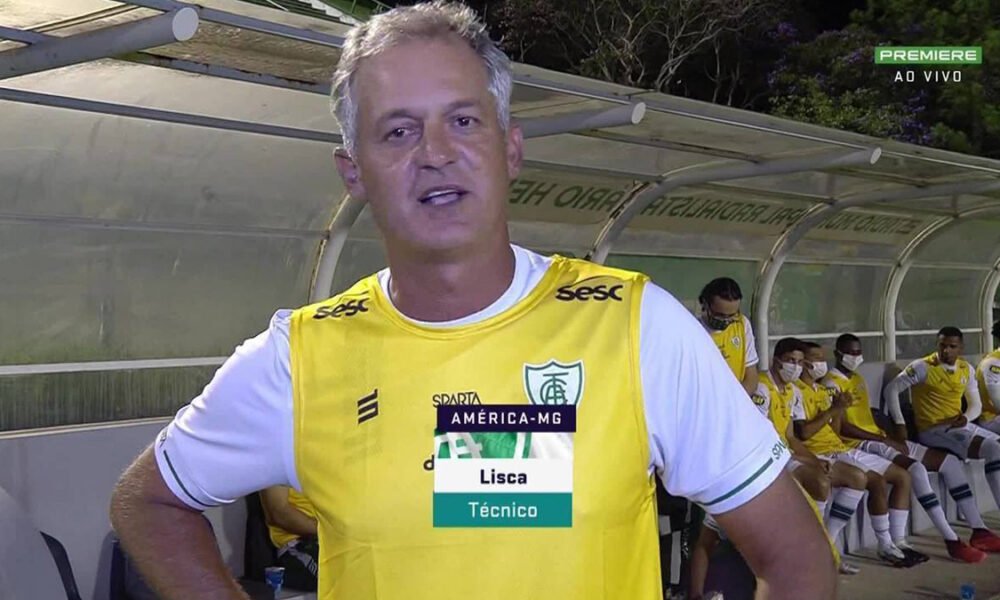 Minutos antes de a bola rolar em jogo contra o Athletic, nesta quarta-feira (3), em Juiz de Fora, pela segunda rodada do Campeonato Mineiro, o técnico Lisca 