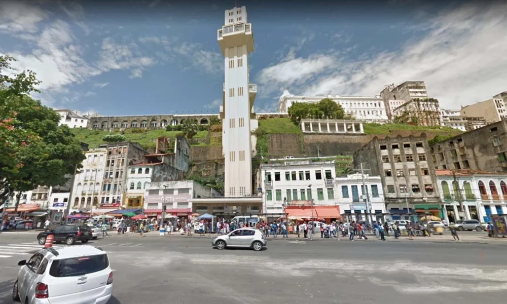 Queria eu não estar a caminho do Damasco. Em outras épocas e circunstâncias, foi rumo a Damasco que Saulo rendeu-se à epifania, trocou