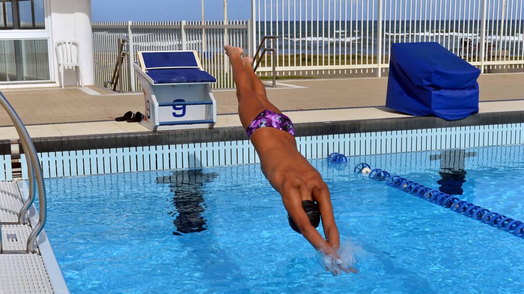Conforme o decreto nº 33.793, publicado em edição extra no Diário Oficial do Município de domingo (18), está autorizada a utilização das piscinas das