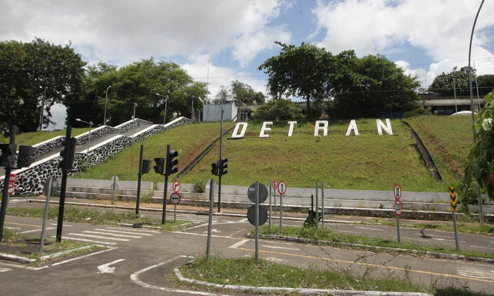 O Governo do Estado encaminhou à Assembleia Legislativa, nesta quarta-feira (28), o Projeto de Lei para a venda de imóveis na capital e interior.