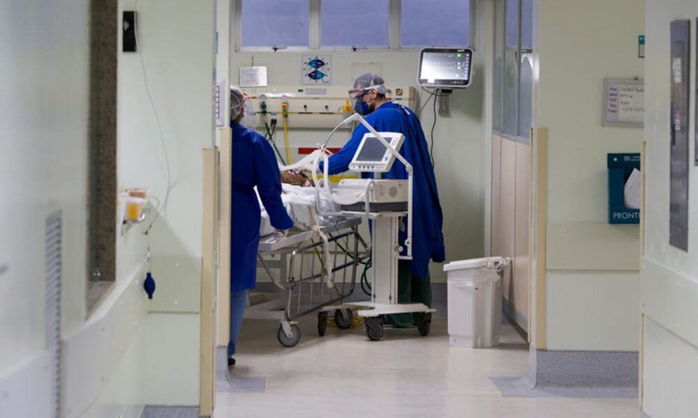 Nesta quarta-feira (31) foram registrados 160 óbitos por Covid-19, um novo recorde de mortes pela doença registrados em 24 horas.