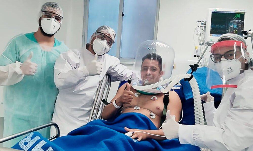 A Secretaria da Saúde do Estado da Bahia adquiriu 400 unidades de capacetes do tipo Helmet – um equipamento de ventilação mecânica não-invasiva