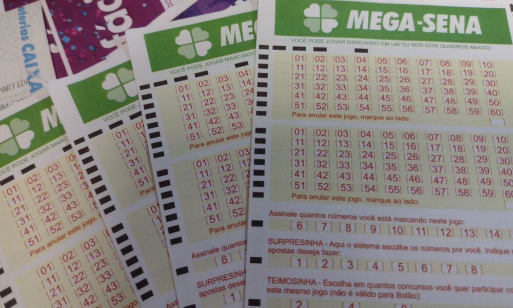 O concurso 2.363 teve uma aposta vencedora do prêmio máximo da Mega-Sena, sorteado na noite deste sábado (17), no Espaço Loterias Caixa,