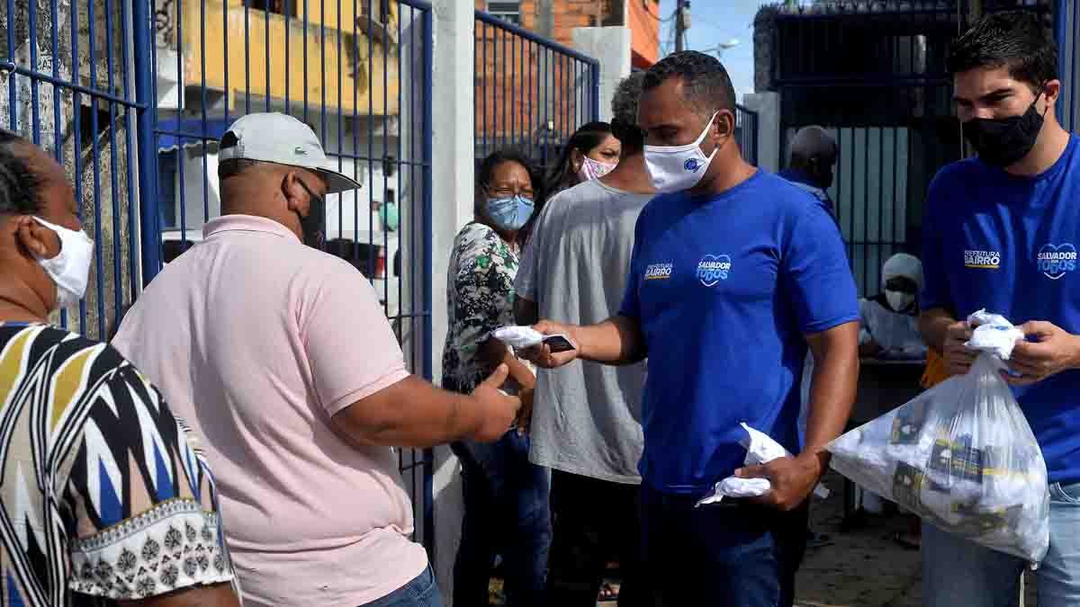 Devido ao aumento de casos de Covid-19, desde ontem (17), três bairros de Salvador voltaram a ter medidas de proteção à vida, promovidas