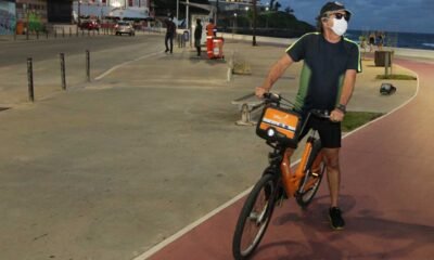 O Movimento Salvador Vai de Bike realiza nesta terça-feira (25), a partir das 18h30, mais uma blitz de conscientização ao uso de máscara