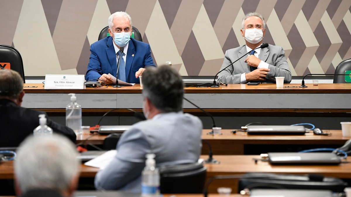 do "ministério paralelo" da Saúde, grupo de aconselhamento ao presidente Jair Bolsonaro, teriam participado de ao menos 24 reuniões,