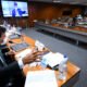 O ex-ministro da Saúde Luiz Henrique Mandetta disse nesta terça-feira (4) ter sido “publicamente confrontado” pelo presidente Jair Bolsonaro