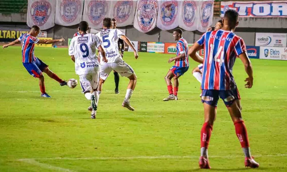 A rodada de volta pela semifinal do Baiano, nesta quarta-feira, tem Juazeirense e Atlético (19h30), em Juazeiro, e Bahia de Feira e Bahia (21h30), em Feira...