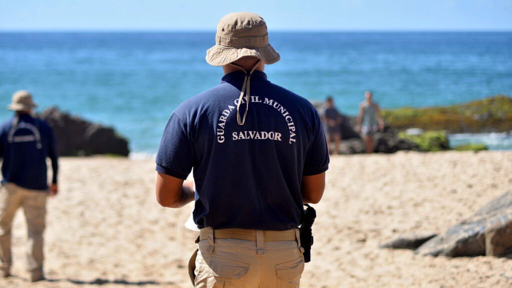 Todas as praias de Salvador estarão fechadas para visitação do público a partir desta quinta-feira (24), quando é celebrado o São João, até domingo (27)