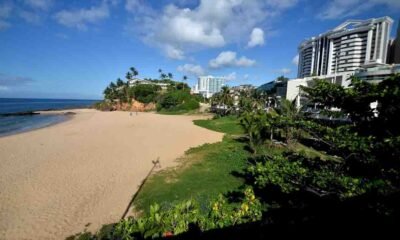 As praias de Salvador estão fechadas ao público a partir desta quinta-feira (3) e só voltarão a ser liberadas na segunda-feira (7) – exceto o Porto da Barra