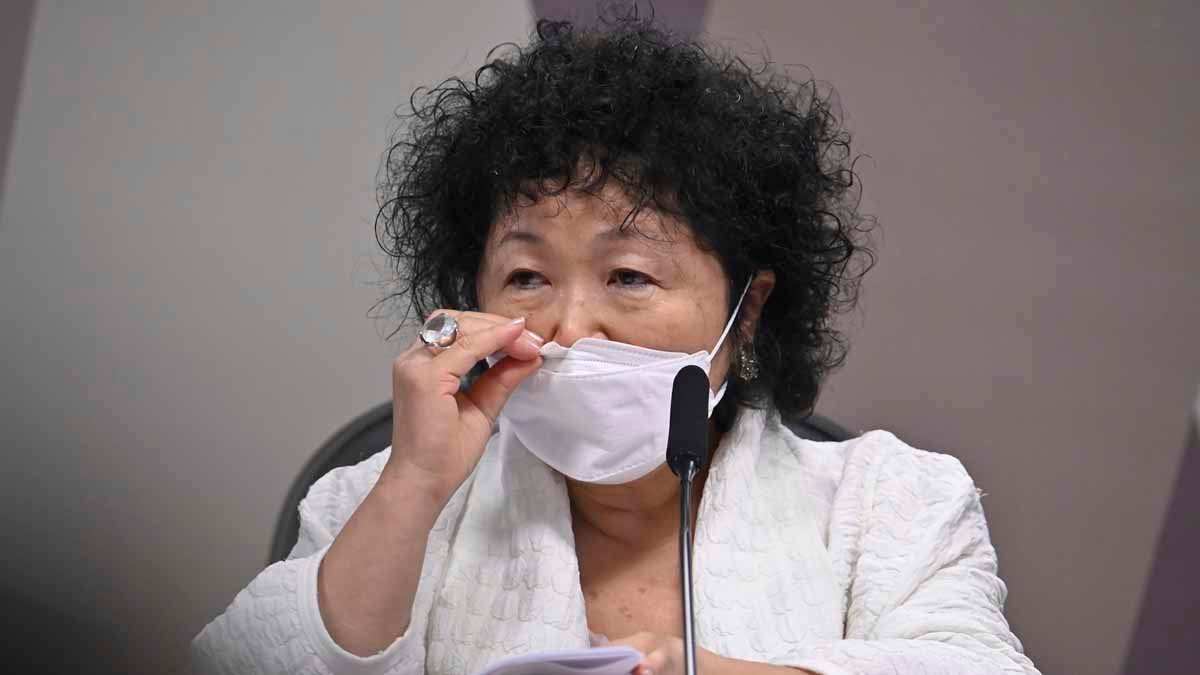 A primeira a falar foi a oncologista e imunologista Nise Hitomi Yamaguchi, que defendeu o uso da cloroquina como integrante do tratamento