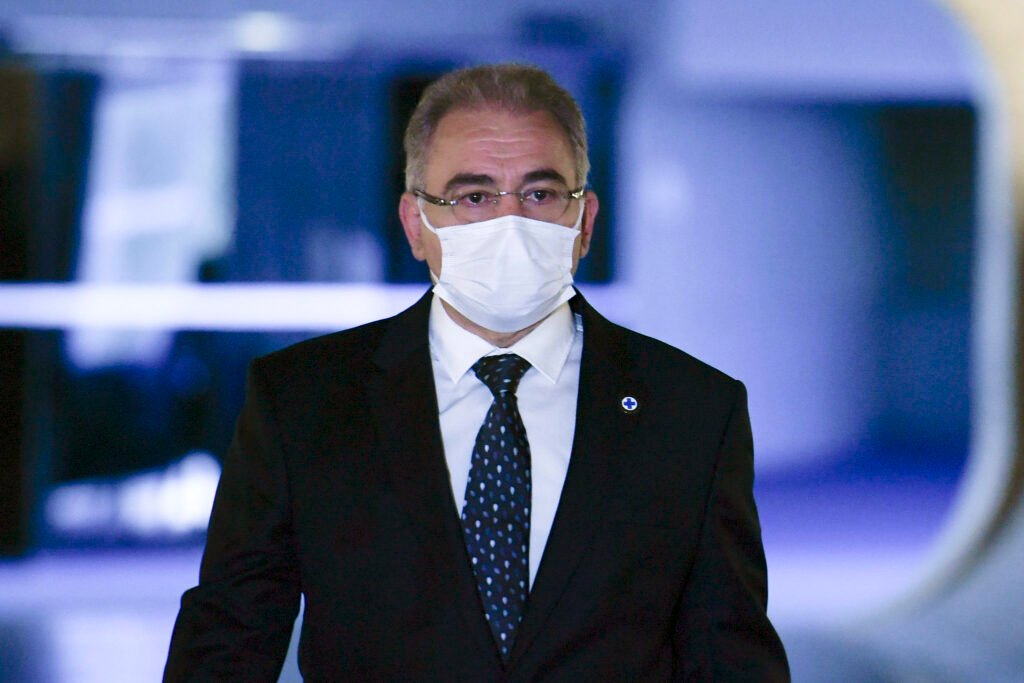 A CPI da Pandemia vai ouvir, pela segunda vez, o ministro da Saúde, Marcelo Queiroga. Previsto para às 9h desta terça-feira (8), a reconvocação tem