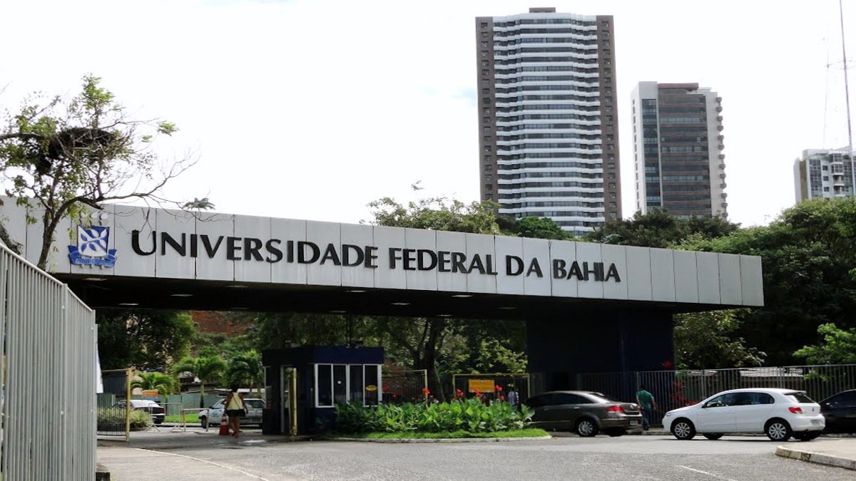 O governo federal liberou 2,44 bilhões de reais para o orçamento de universidades e institutos federais. As instituições, que tiveram diminuição no orçamento entre 2019 a 2022, poderão fazer investimentos e custear obras.