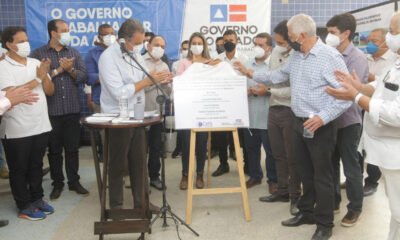 O governador Rui Costa esteve na região do Médio São Francisco nesta sexta-feira (11), quando esteve em Ibotirama para realizar entregas e