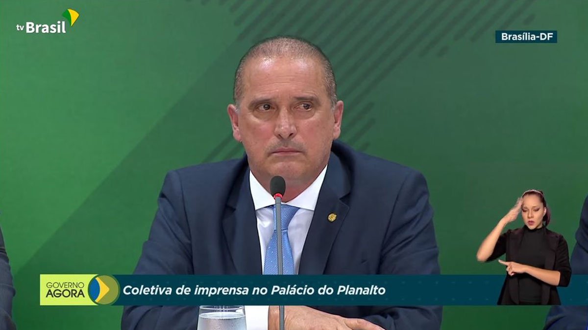 A CPI da Pandemia deve convocar o ministro-chefe da Secretaria-Geral da Presidência da República, Onyx Lorenzoni, para depor.