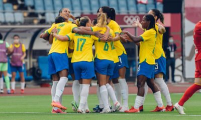 A seleção brasileira de futebol feminino estreou com goleada de 5  a 0 contra a China, na Olimpíada de Tóquio (Japão), na manhã desta