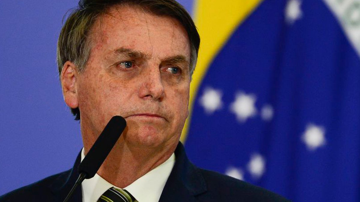 Segundo pesquisa realizada pela Atlas Político, o presidente Jair Bolsonaro tem 62% de rejeição e perderia para seus principais adversários