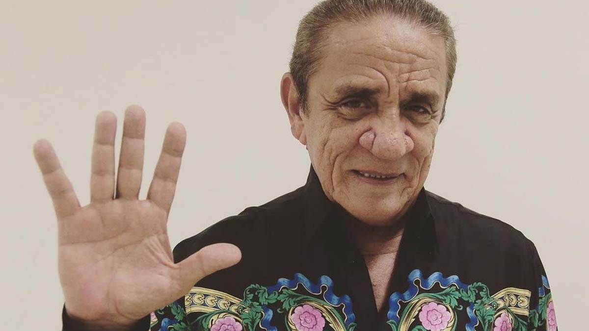 O cantor Zé Ramalho anunciou neste sábado (21), que desautoriza Sérgio Reis utilizar a canção "Admirável gado novo". Zé não vai mais participar