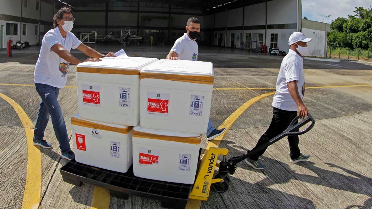 O Estado da Bahia recorreu nesta sexta-feira (20), ao Supremo Tribunal Federal (STF), contra a redução no número de vacinas da Covid-19