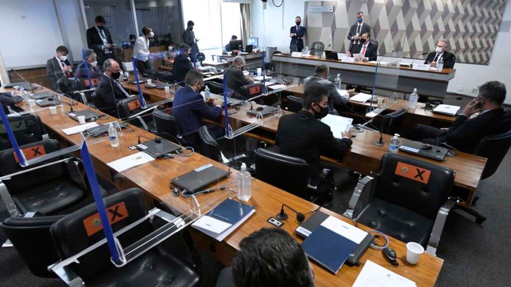 O sócio-proprietário da Precisa Medicamentos, Francisco Maximiano, será ouvido pela CPI da Pandemia nesta quinta-feira (19), a partir das 9h30.